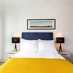 Icon Tower Apartments